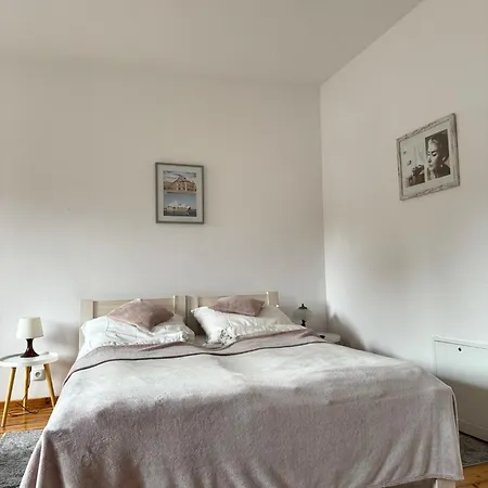 Albion Apartamento